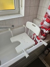 Drive Medical Badewannensitz BOB mit Rückenlehne Breite 74-85cm bis 120Kg
