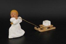 Jullar Singer Engel, Engel mit