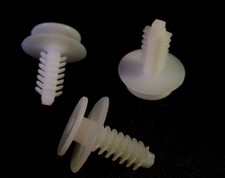 6x TÜRVERKLEIDUNG CLIPS FÜR