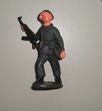 DDR NVA Spielzeug Figuren