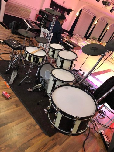 Roland gibraltar rack - roland, 30