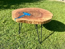 Einzelstück Holztisch Blumen-/ Beistelltisch Couchtisch Vollholz mit Epoxy Natur