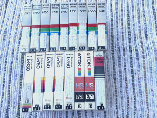 Stück videokassetten - 17,