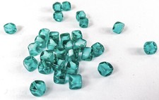 30 EDLE BÖHMISCHE GLASPERLEN