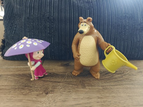 Mascha und der - , bär