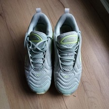 nike air max 720 Sneaker