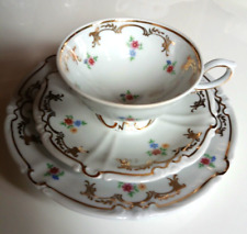 Sammelgedeck  Porzellan Streublümchen  Dreiteilig und sehr schön