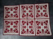 alte bestickte Leinendecke