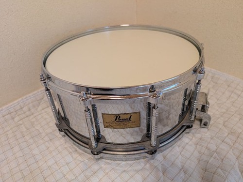 Pearl free floating - floating, snare
