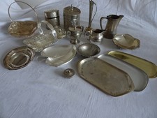 Konvolut Metallgefäße, Schalen, Platten Körbchen und Vasen