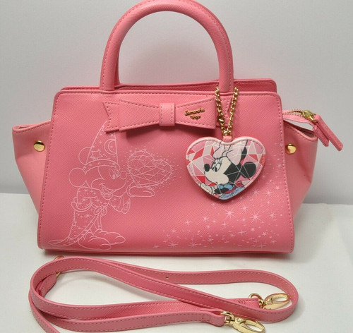 Disney samantha vega 2way d23 - disney,