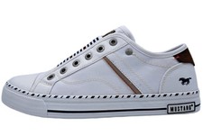 Mustang Canvas Sneaker Weiß