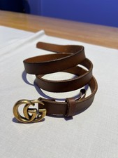 Gucci schmaler Gürtel GG