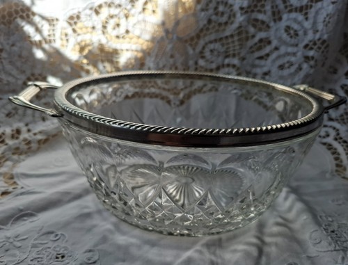 Vintage schale aus - aus, pressglas