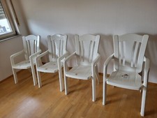 Sieger Stapelsessel Vollkunststoff, 4 weiße Stühle ungenutzt, stand im Keller