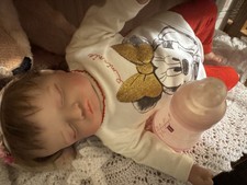 Reborn Typ Puppe Roselie