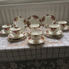 6 Royal Albert 1962 Old