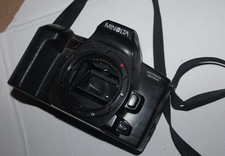 Minolta Dynax 303si analoge