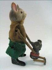 s112) Alte Schuco Tanzfigur