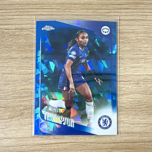 Topps chrome uwcl 2025 alyssa - chrome,