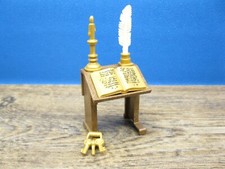 Stehpult, Schreibfeder