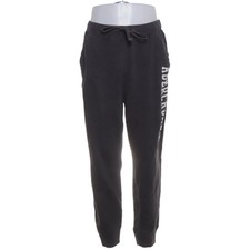 Abercrombie fitch - &,