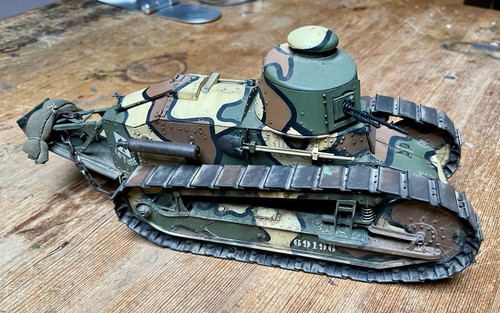 Panzer französischer - 1/16, rc