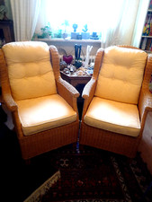 Ohrensessel,  Hochlehner, Rattan, honiggelb, gelbe Sitz- und Rückenkissen, Neuw.