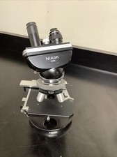 Nikon Microscope 73960/70090