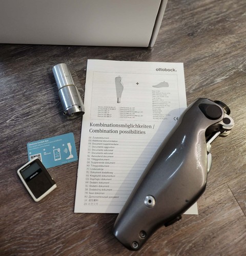 Ottobock leg prosthetic - c-leg, 4