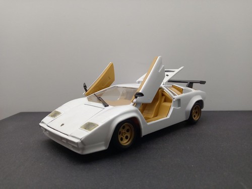 Revell metall lamborghini - revell, 1:24