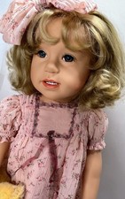 Götz Puppe Künstlerpuppe