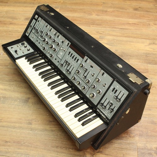 Roland monophonic - sh-5,