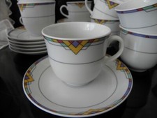 Kaffee Tasse mit Untertasse Retsch Bavaria Wunsiedel Dekor Grafik