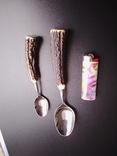 Jagdbesteck 2 Othello Löffel 19,5/15,5cm Hirschhorngriffe Neuwertig (156)