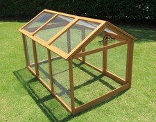 Kleintierstall Freilaufgehege