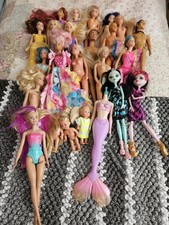 Barbie Konvolut 24  Teile , alle intakt. Auch für OOAK geeignet.