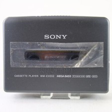 Tragbarer Cassette Player Recorder Sony Walkman WM-EX552 Silber Defekt