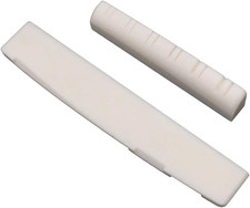 12-saitige Akustikgitarre