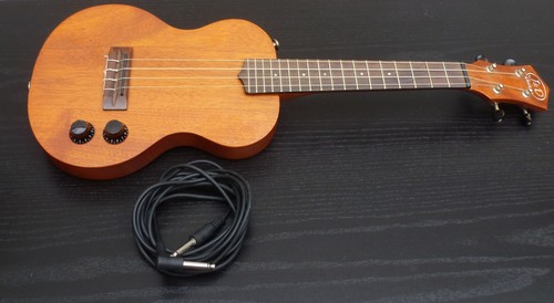 Ukelele electric solid - e-,