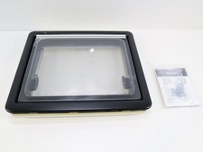 Dometic S4 Windows