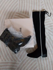 Schwarze Ungetragene Overknee Stiefel Mit Schnürung Und Reißverschluss In Gr.39