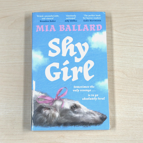 Shy girl mia - shy, ballard