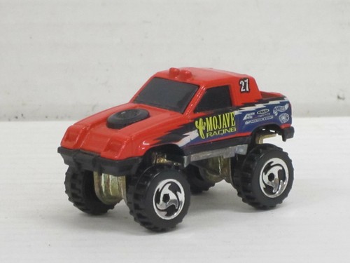 Geländewagen pick in rot - geländewagen,