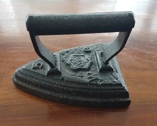 Antikes Bügeleisen Flacheisen Gusseisen Modell N 5 Sammlerstück Deko 