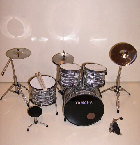 Rgm305 yamaha miniatur - rgm305,