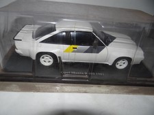 HACHETTE OPEL MANTA B 400 1981 MODELLAUTO 1:24 SAMMLER MODELL