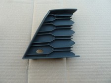 Skoda Fabia III 2018- Gitter Lüftungsgitter Stoßstange Vorne Links 6V0853665A