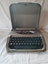 Kofferschreibmaschine Princess