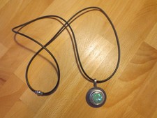 lange schwarze Kautschuk Kette